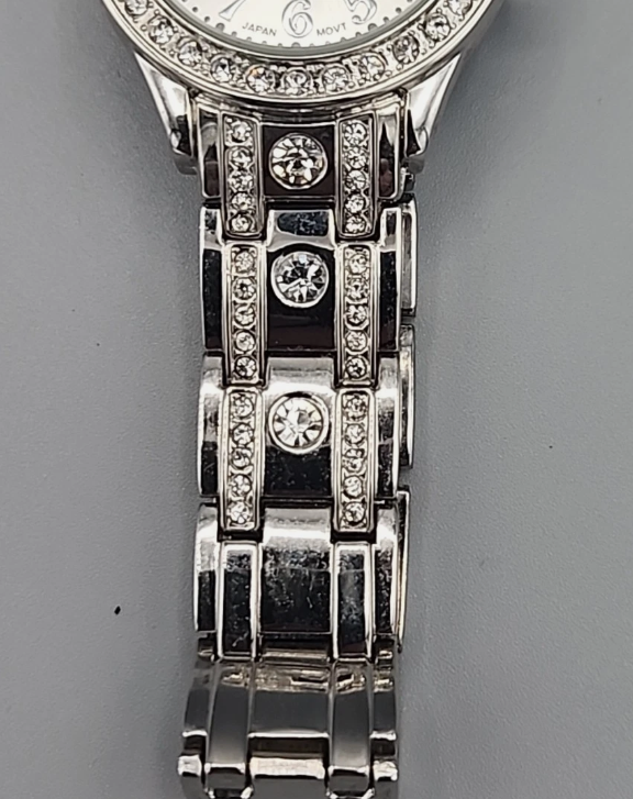 Women’s Bracelet Watch – Fashion Accessory