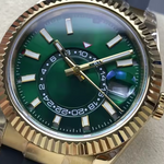 Stylish Men’s Black Leather Watch – Golden Touch 2
