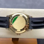 Stylish Men’s Black Leather Watch – Golden Touch 4
