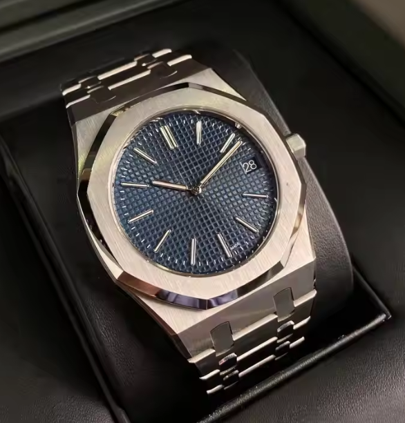 Men’s Light Copper Metal Watch – Bold & Stylish