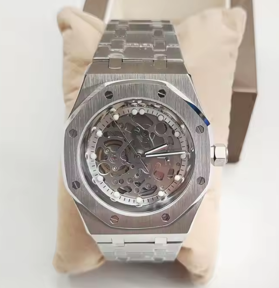 Premium Heavy Metal Men’s Watch – Bold & Elegant