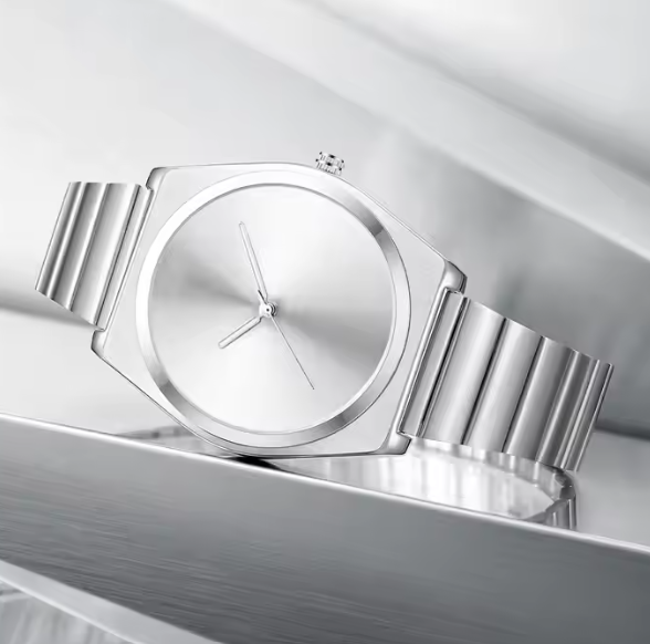 Minimalist Silver Stainless Steel Men’s Watch